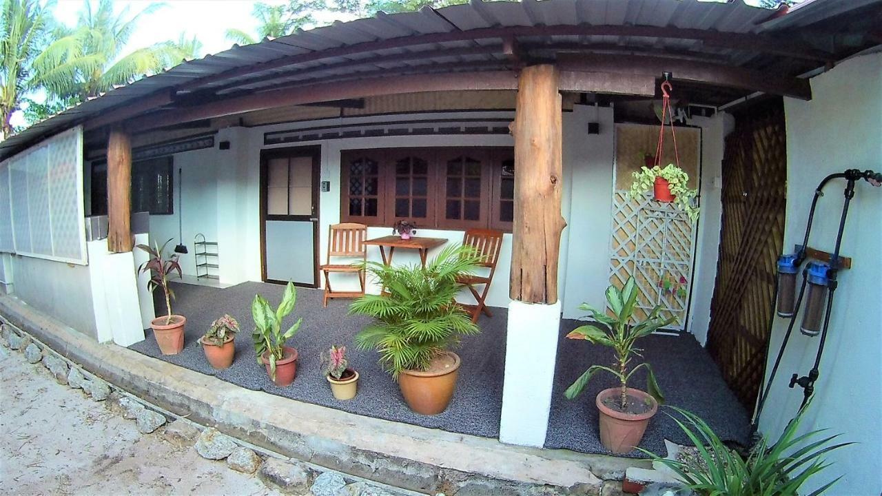 Sabandy House B&B Padang Mat Sirat Bagian luar foto