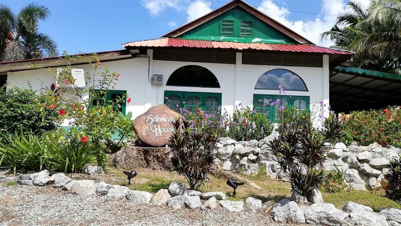 Sabandy House B&B Padang Mat Sirat Bagian luar foto