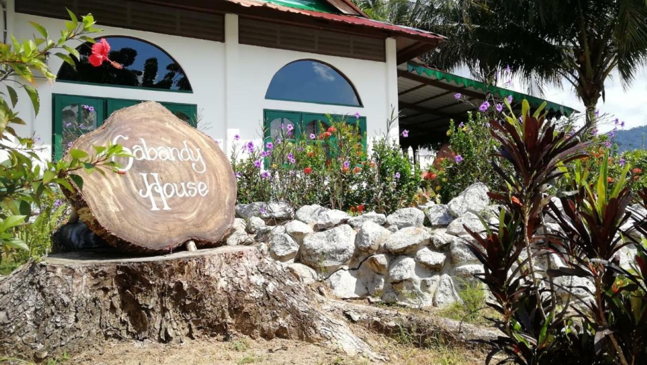 Sabandy House B&B Padang Mat Sirat Bagian luar foto